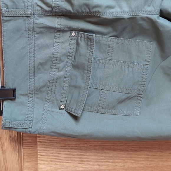 Sz 8 WHBM Green Cotton Capri's - Picture 5 of 8